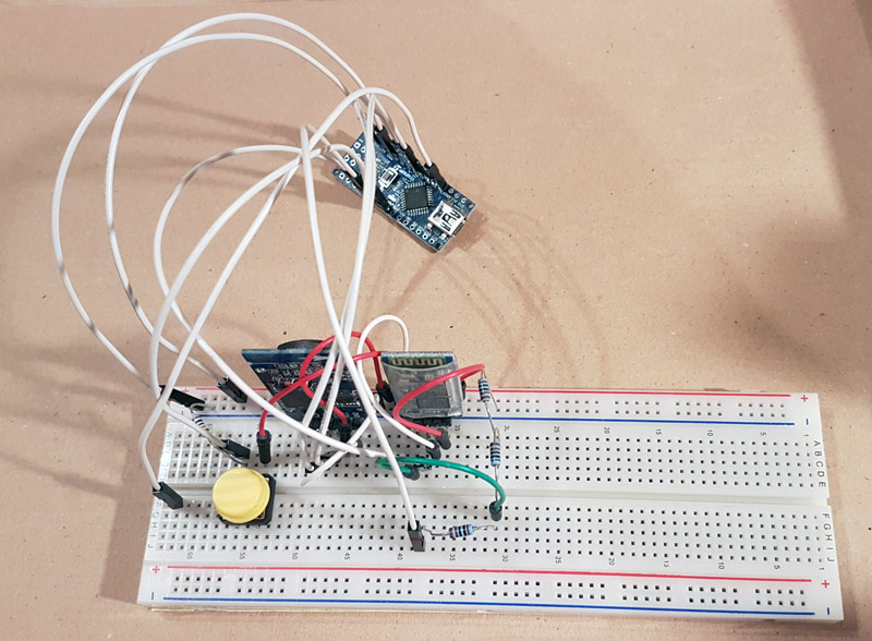 Circuit diagram to measure voltage